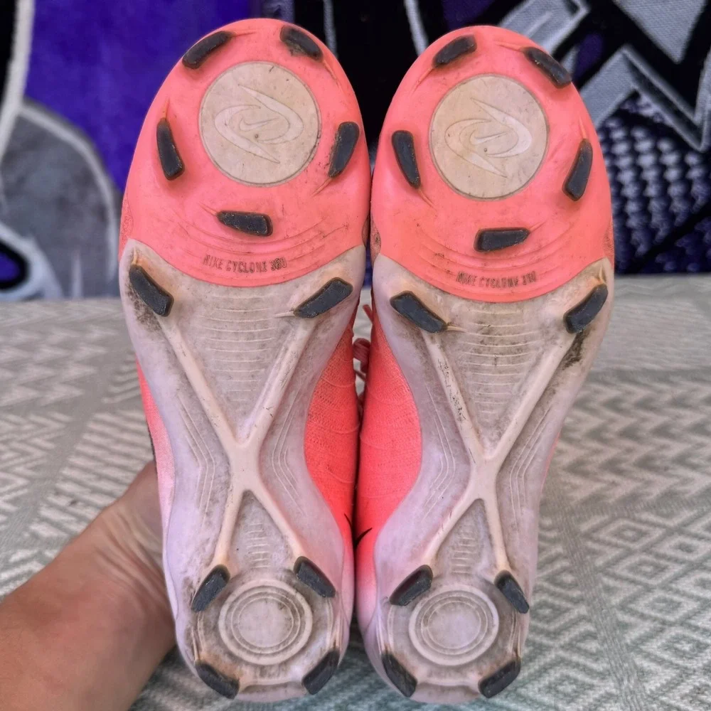 Size‎ 5 - Nike Phantom GX II PRO Soccer Cleats Shoes Pink FJ2563-600 Mens